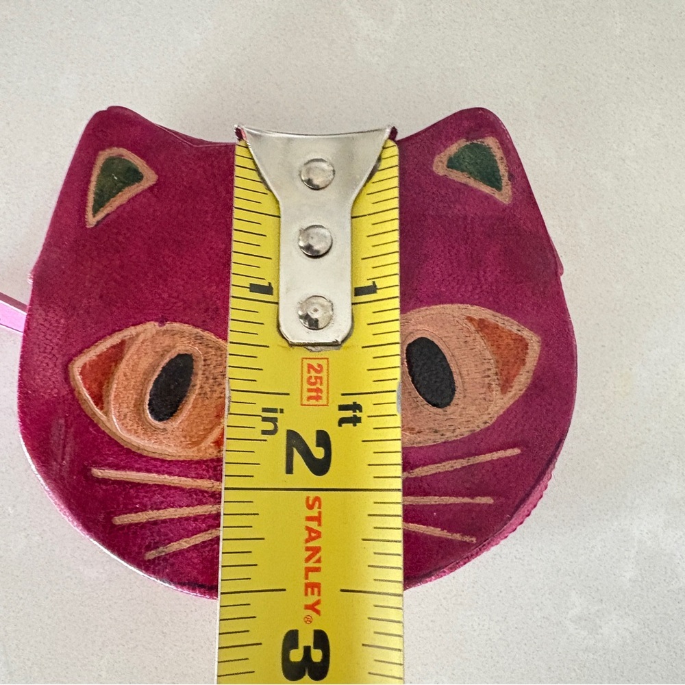 Pink Cat-Shaped Wallet - Picture 5 of 7